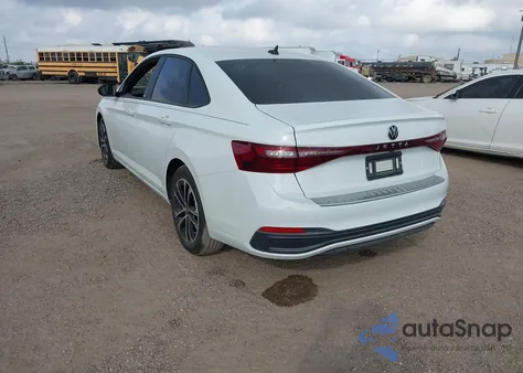 2025 Volkswagen Jetta 1.5T Sport из США, поврежденный, VIN 3VWBX7BU6SM069382